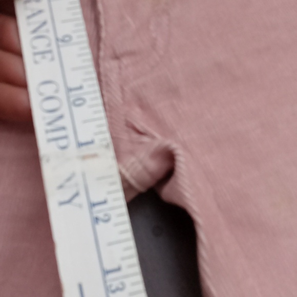 Woman's corduroy jeans, some kind of pink. Good stretch. Size 9. - Picture 9 of 11